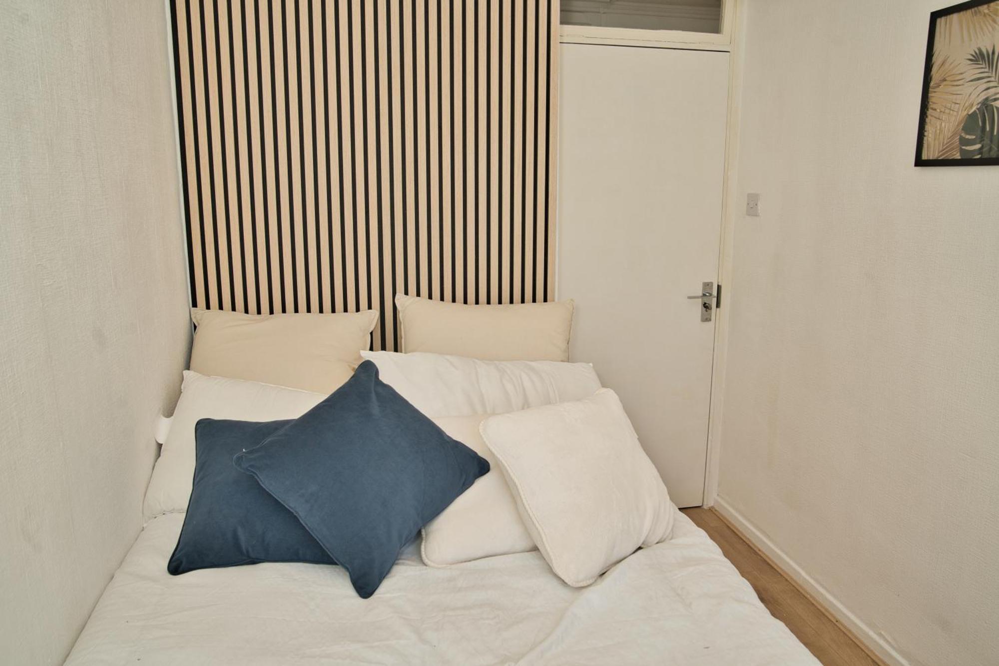 Appartamento Stunning 4 Bedroom In Swiss Sleeps 10