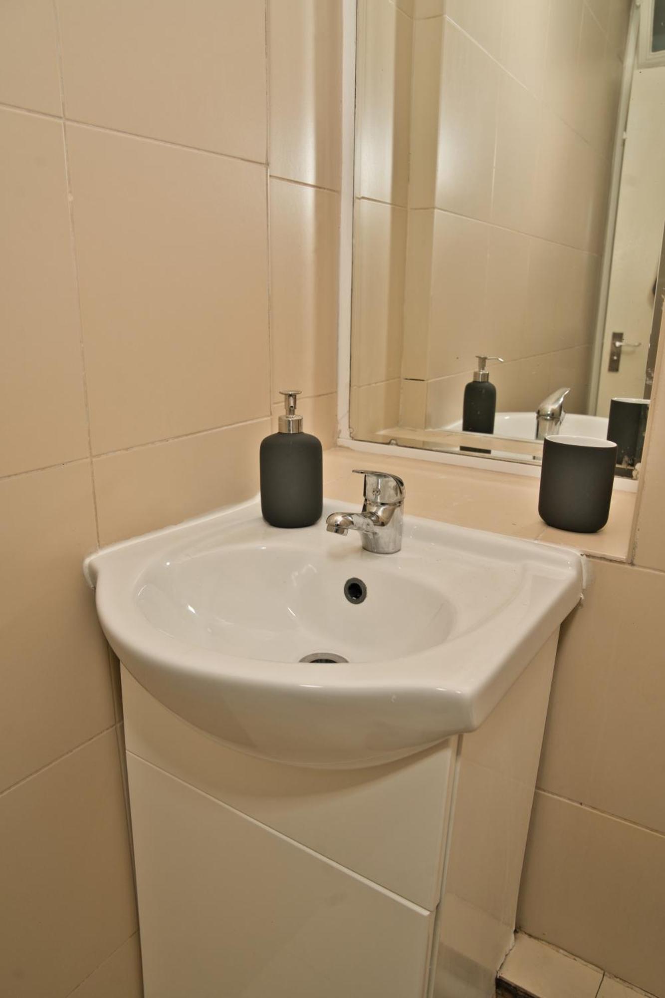 Appartamento Stunning 4 Bedroom In Swiss Sleeps 10 *